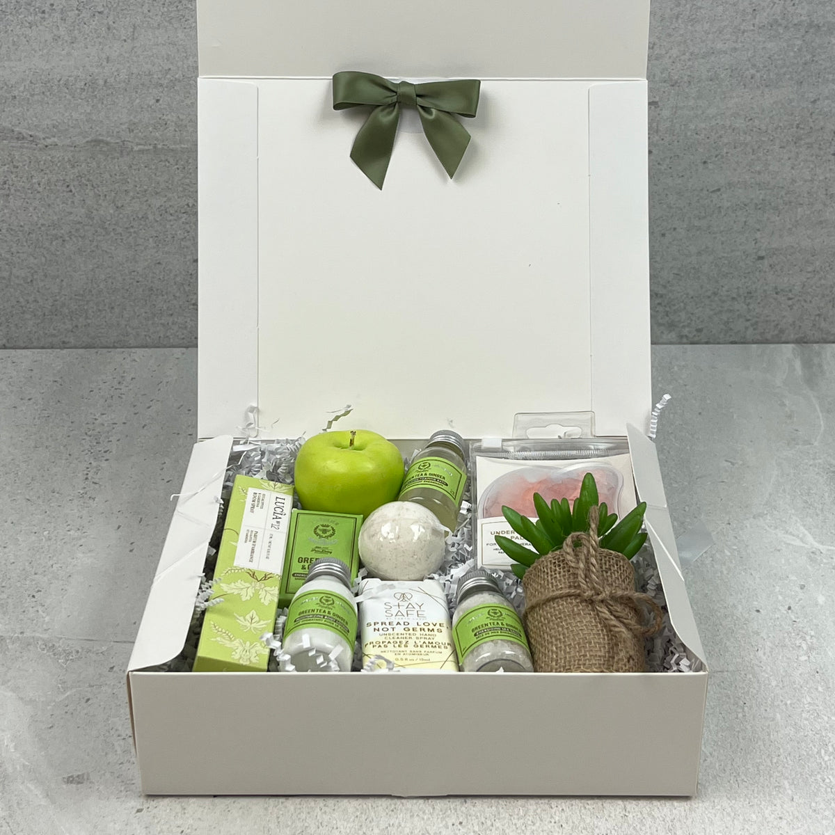 TRANQUIL ESCAPE BOX